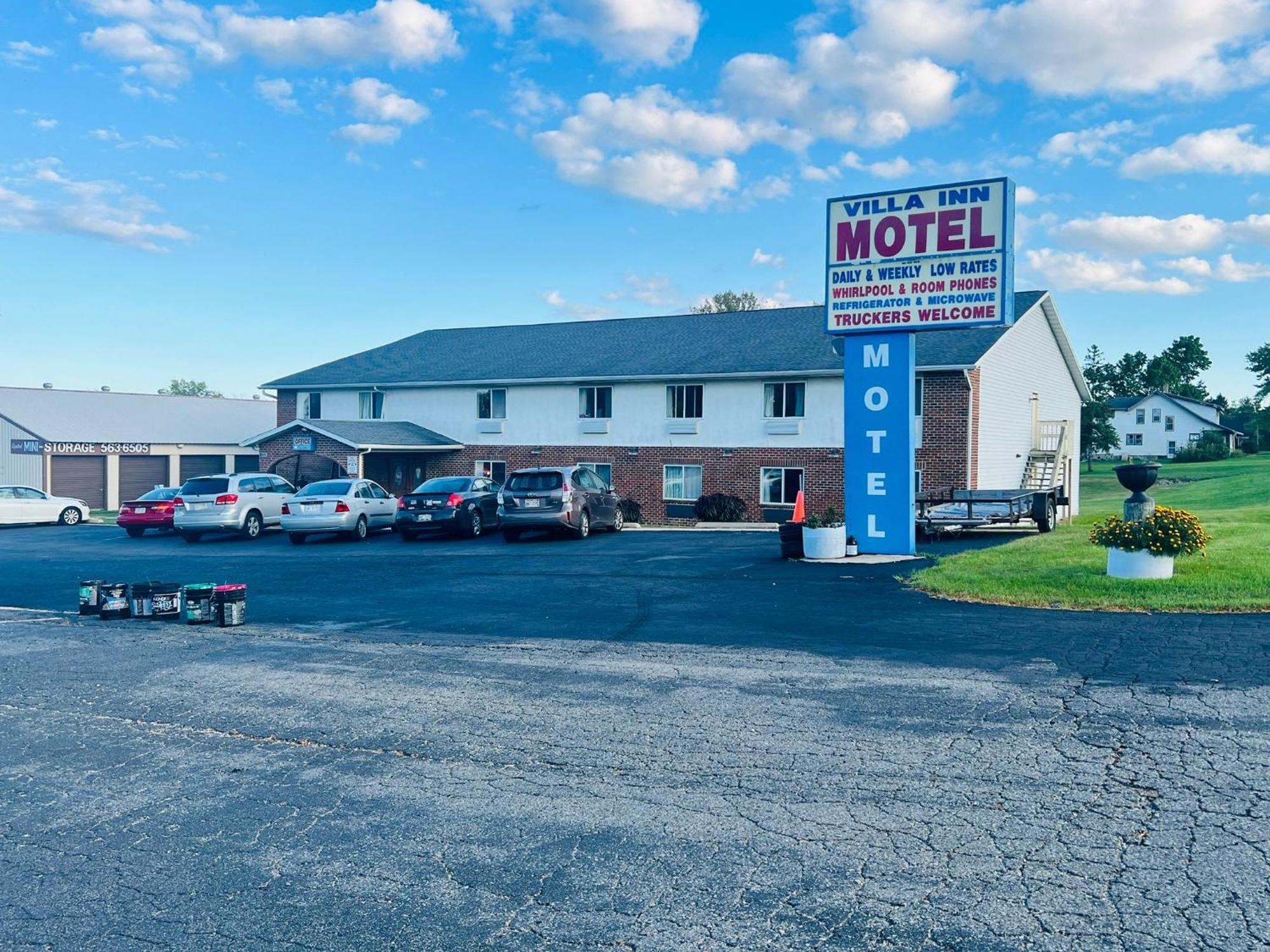 Villa Inn Motel Near Hwy 12 Wi Capital O Fort Atkinson Exterior foto